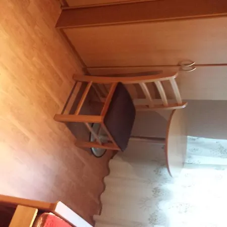 Guest house Mlinarev San 2*